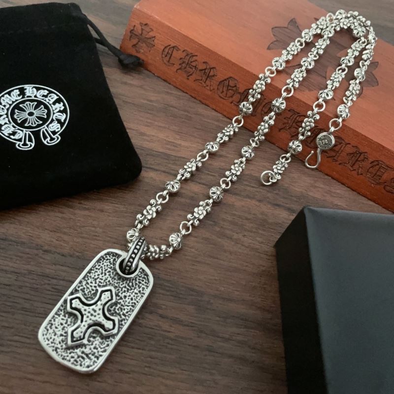 Ch**me He**ts necklaces